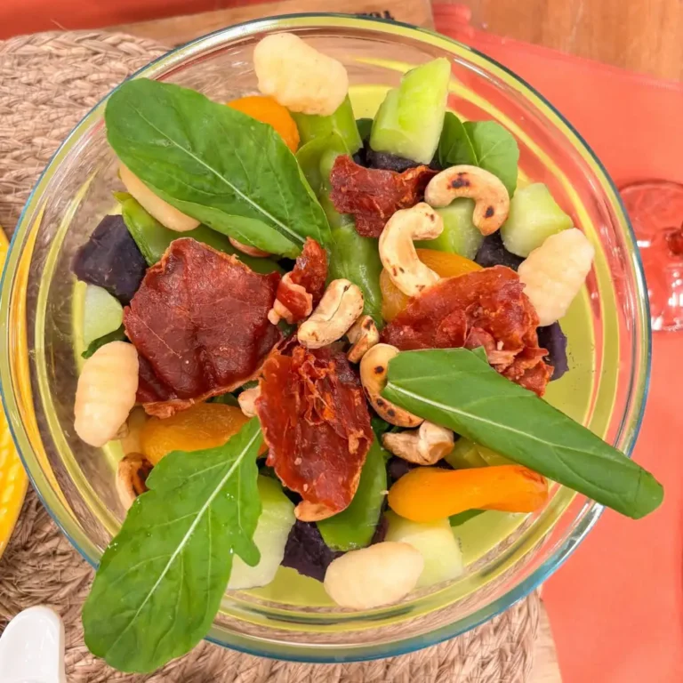 Imagem de capa representando a receita: Salada funcional: fácil e saúdavel