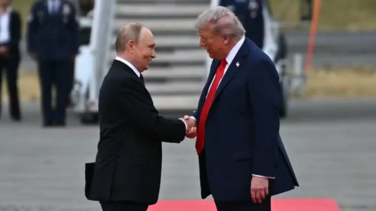 Chega ao fim o acordo nuclear entre EUA e Rússia