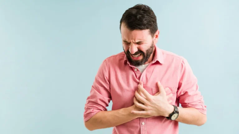 Imagem de capa representando o destaque: Nizam teve infartoaos 28 anos: sinais de alerta que salvam vidas