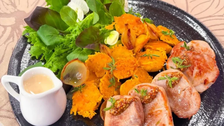 Medalhão suíno ao molho mostarda com batatas crocantes