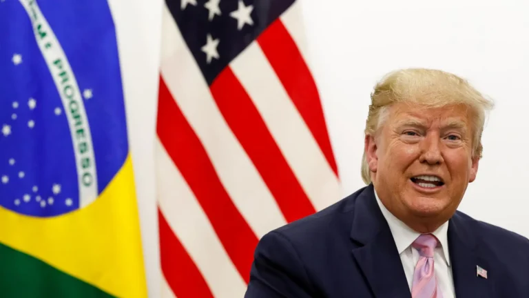 Imagem de capa representando o destaque: Governo americano avalia classificar facções brasileiras como terroristas