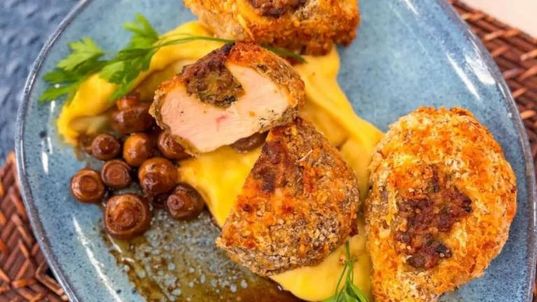 Frango crocante e com recheio cremoso