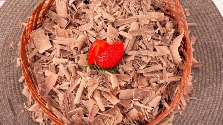 Bolo cacau supremo cremoso e chocolatudo