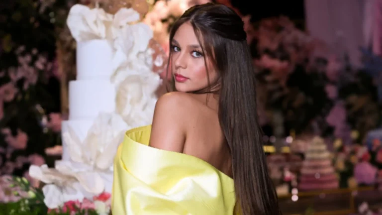 Imagem de capa representando o destaque: Veja os detalhes da festa de 15 anos da Maria Sophia