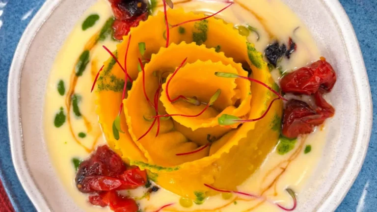 Imagem de capa representando a receita: Rotolone com Fonduta de Parmesão